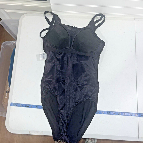 Lands End Womens One Piece Swim Suit Black Skirt 4 Preppy Modest Classic Minimal - Picture 4 of 10